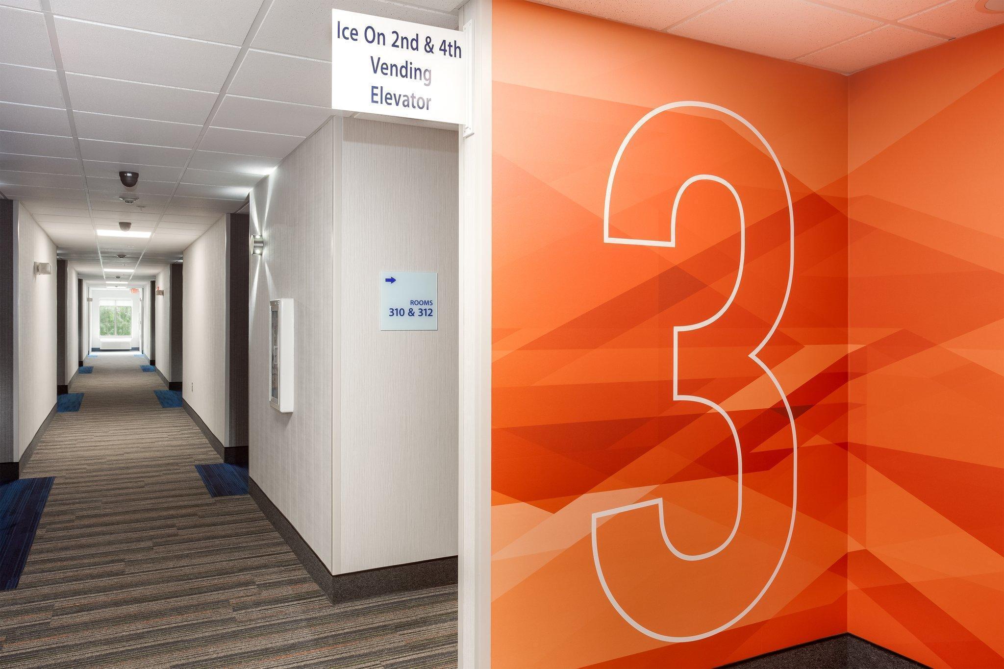 Holiday Inn Express Haskell-Wayne Area By Ihg Exterior foto